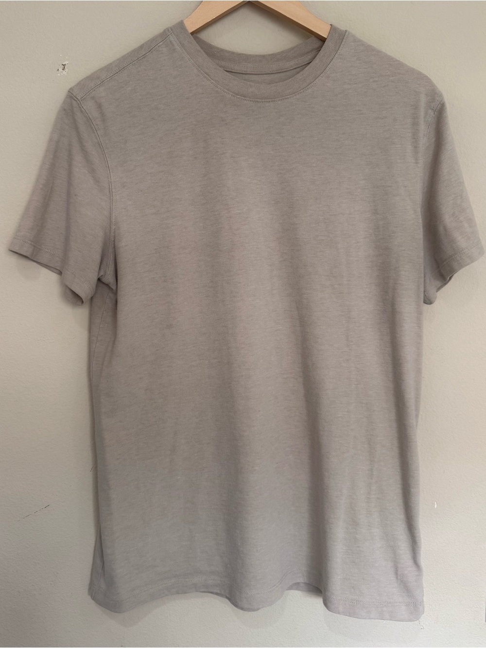 Goodfellow & Co Tan T-shirt  Size Medium